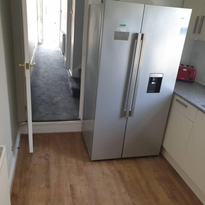 Travellers' Choice In Harwich-Essex Villa Exterior photo